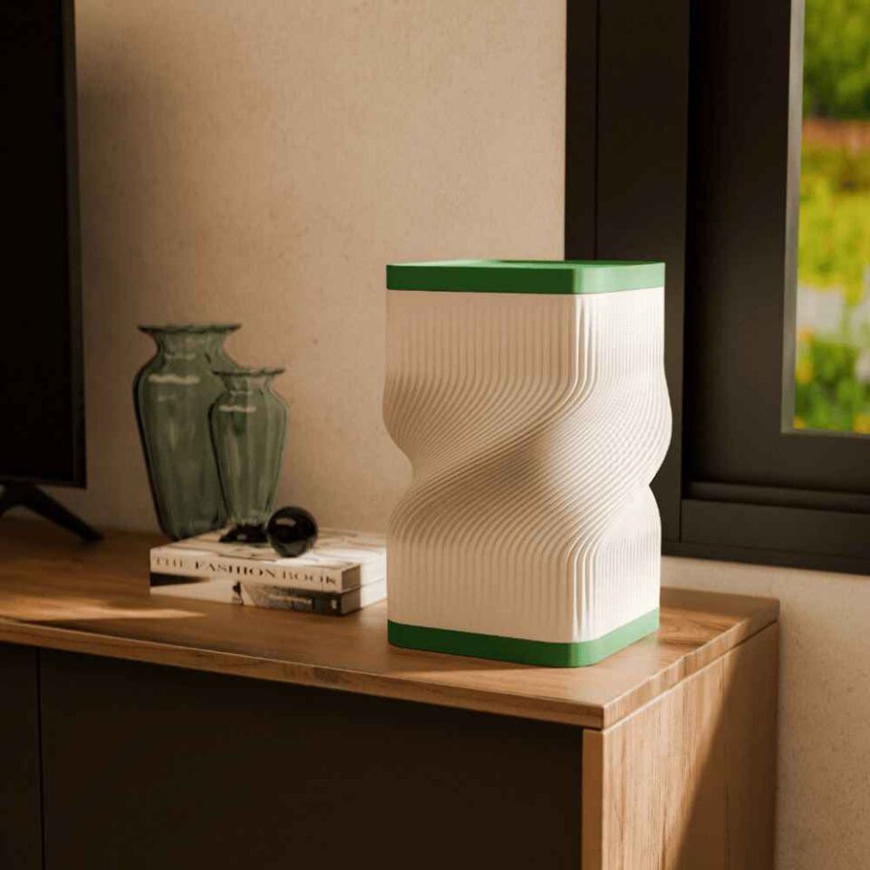 Burulma Masa Lambası