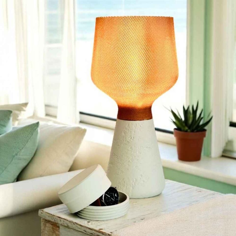 Calız-M Masa Lambası