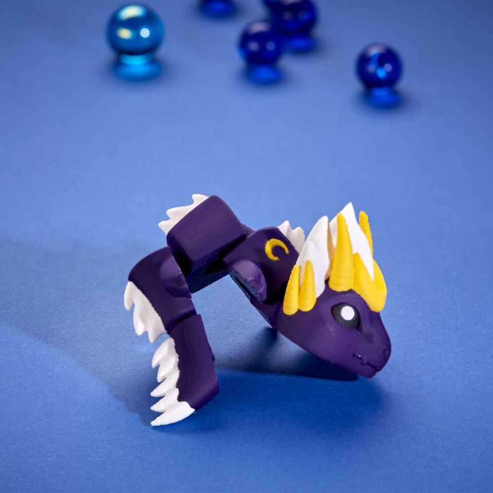 Ay Ejderhası - Hareketli